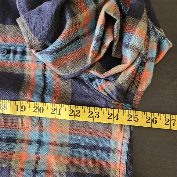 The North Face Plaid Flannel - Picture 6 of 7
